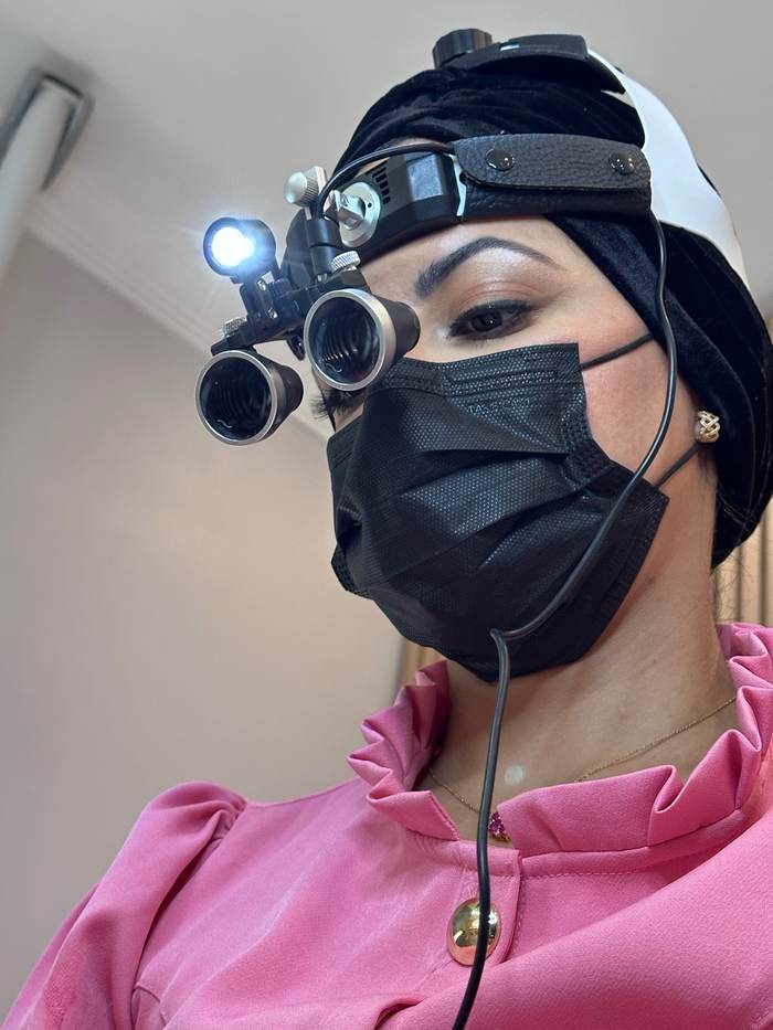 Dra. Isabela na clínica JI Odontologia